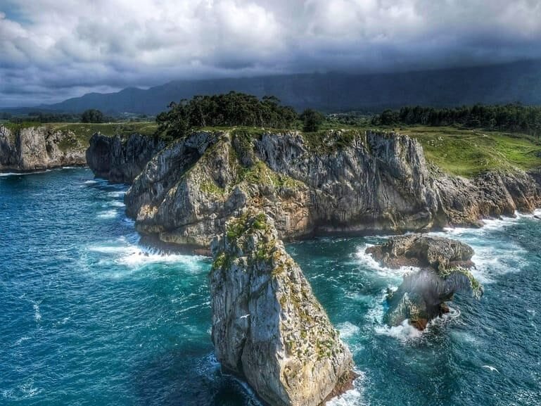 Vistas al mar de Acantilados del Infierno