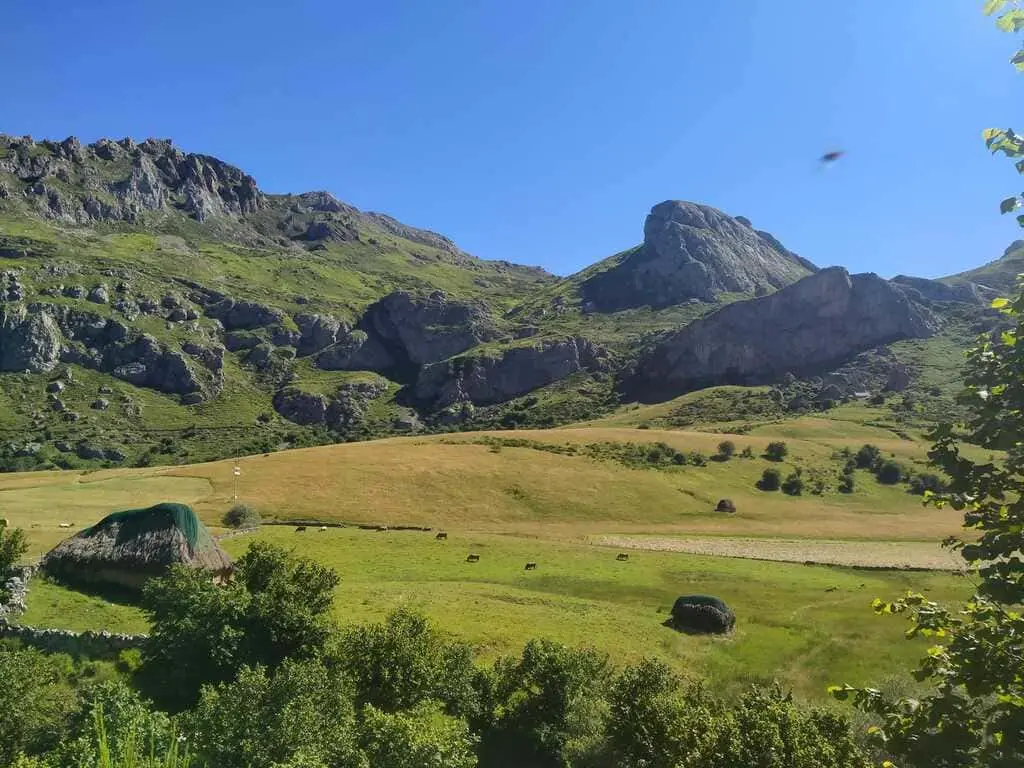 Lagos de Saliencia